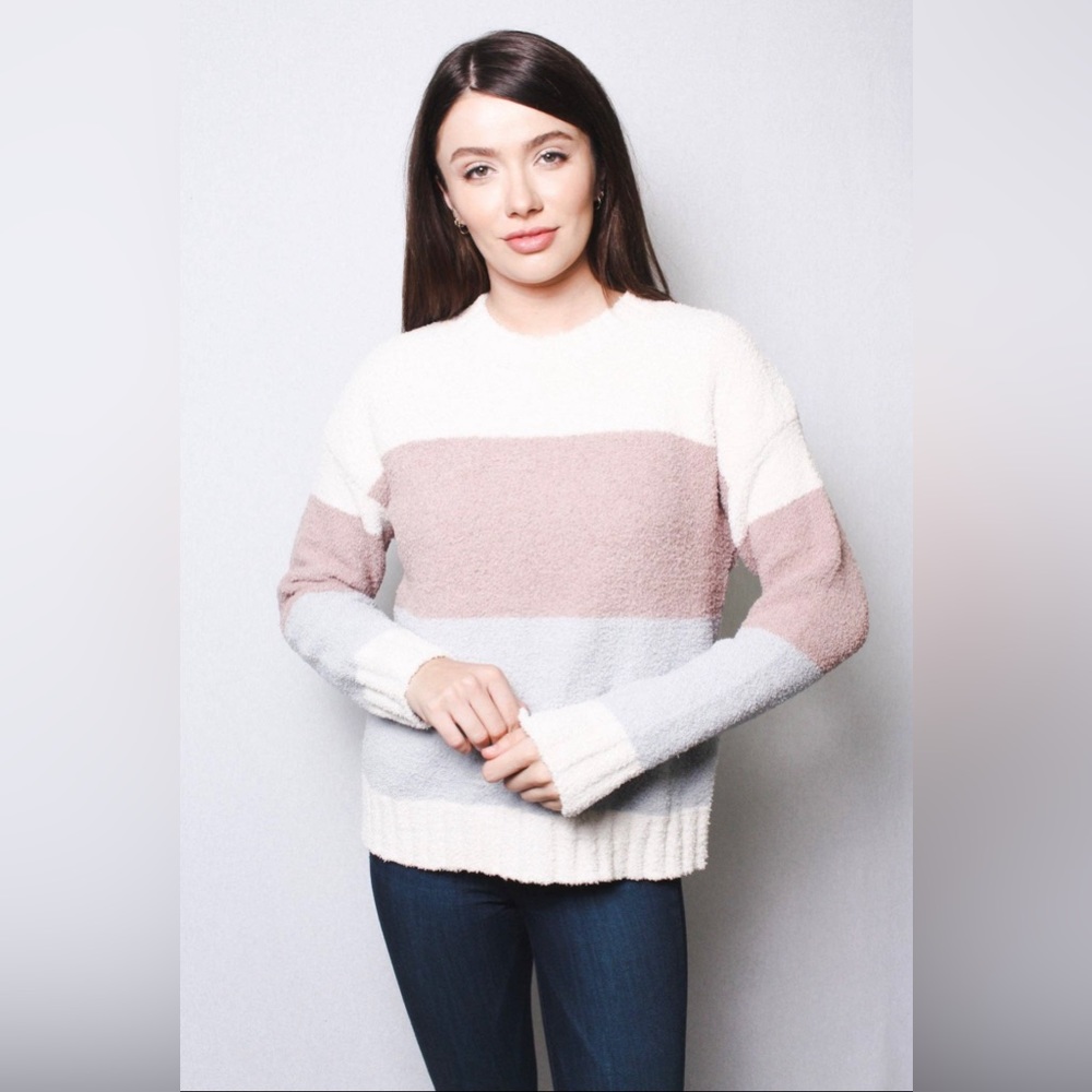 S34-Fuzzy Color Block Sweater